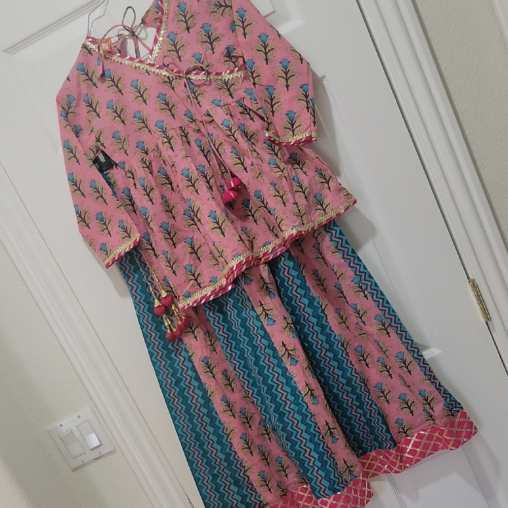 Pink and Blue Kids Matching Set - Picture 3 of 6